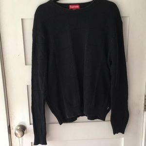 Supreme men’s black sweater size M . Pre-owned. 100% cotton